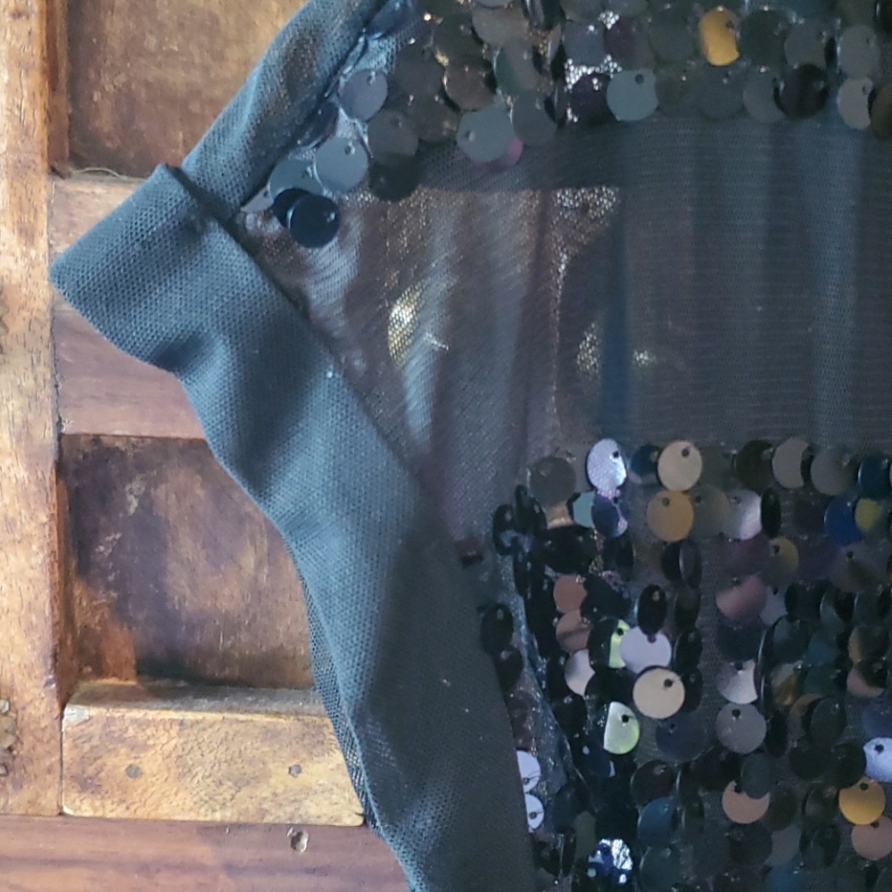 Sequins top - Picture 4 of 5